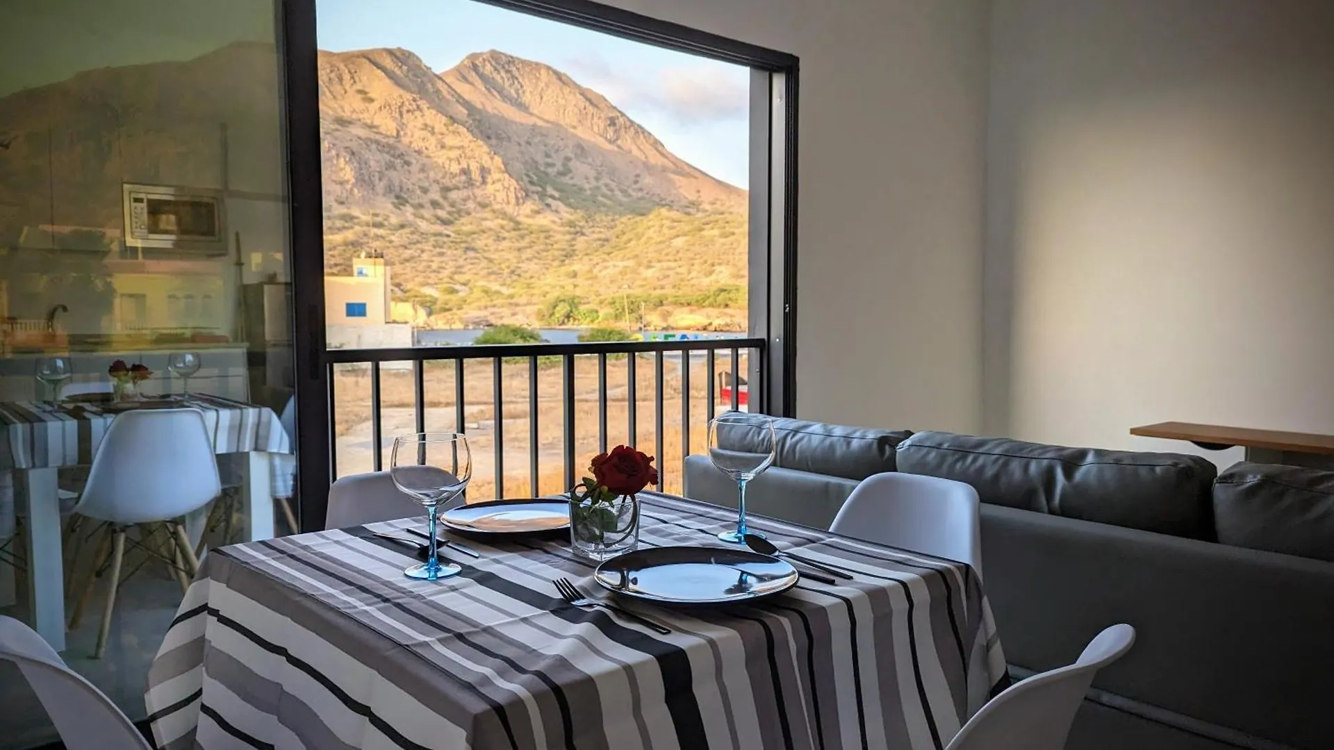 Tarrafal Bay - 1Bdr Apt - Sea View -1 0*, טאראפל
